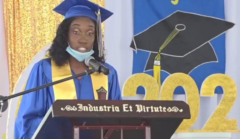 Read more about the article Ms. Donella Thompson, CSS Valedictorian of the Class of 2020