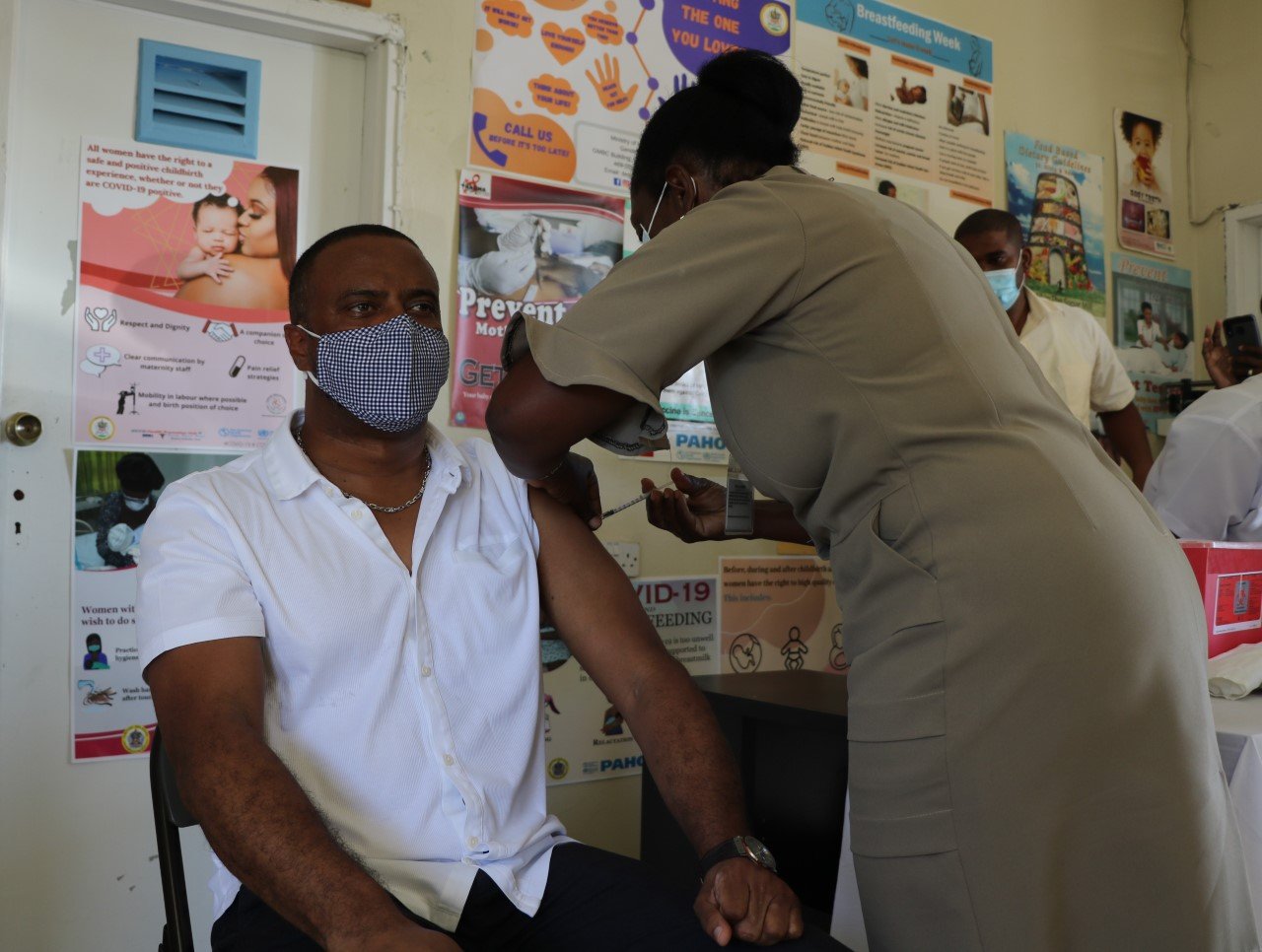 You are currently viewing Nevis rolls out its’ COVID-19 Vaccination program 
