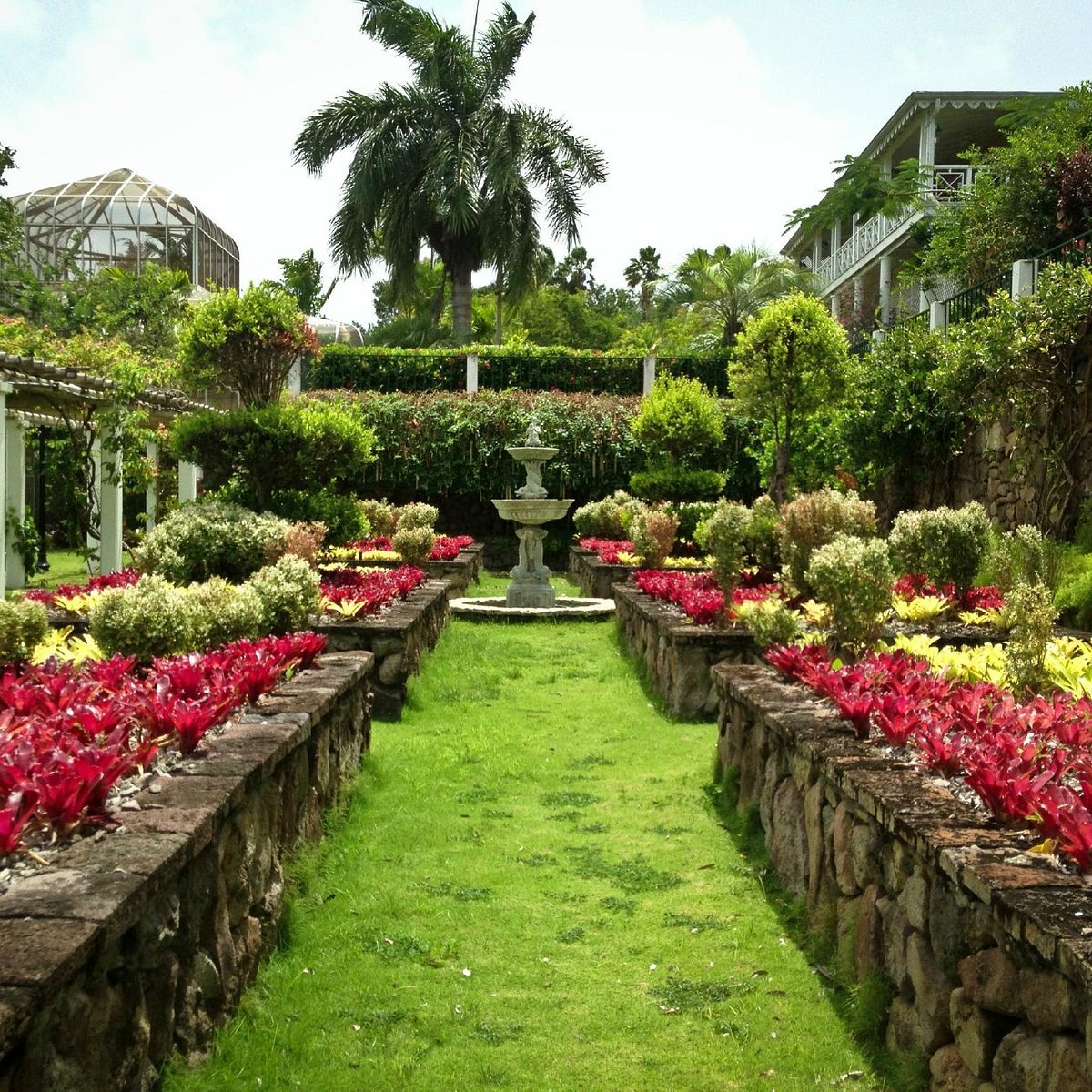 You are currently viewing Nevis Botanical Gardens named in top 8 Best Botanical Gardens in All at Sea-Caribbean Waterfront Magazine 