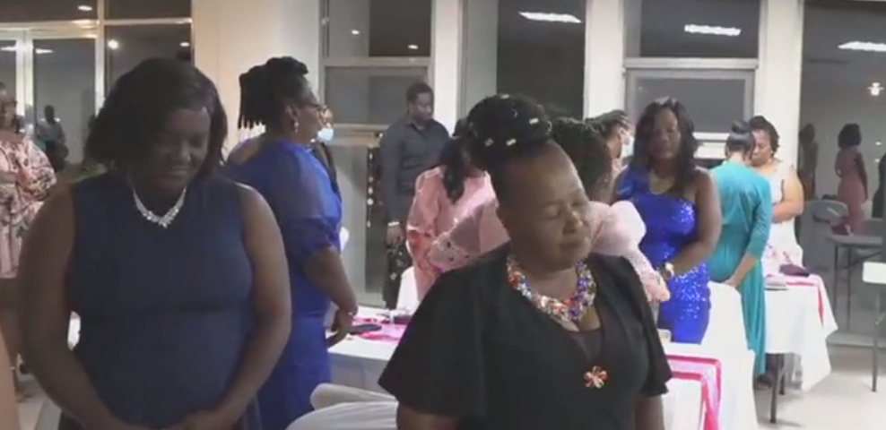 You are currently viewing 14 Nurses and Medical Professionals honoured at the 2022 awards Gala on Nevis