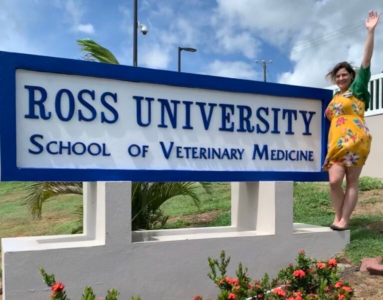 Read more about the article A total of four (4) Veterinary Scholarship from Ross University now available