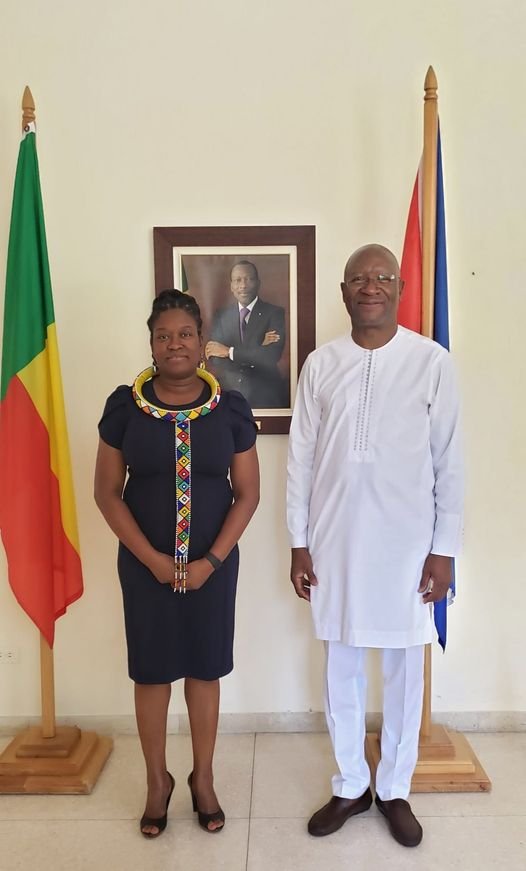 You are currently viewing SKN’s Ambassador to Cuba pays courtesy call on Benin’s Ambassador