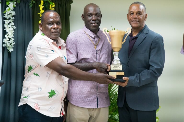 Read more about the article Ministry of Agriculture award employees for sterling contribution made in 2022