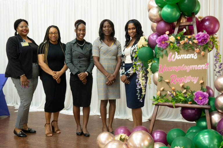 Read more about the article Women once again able to be apart of Unemployment Registry