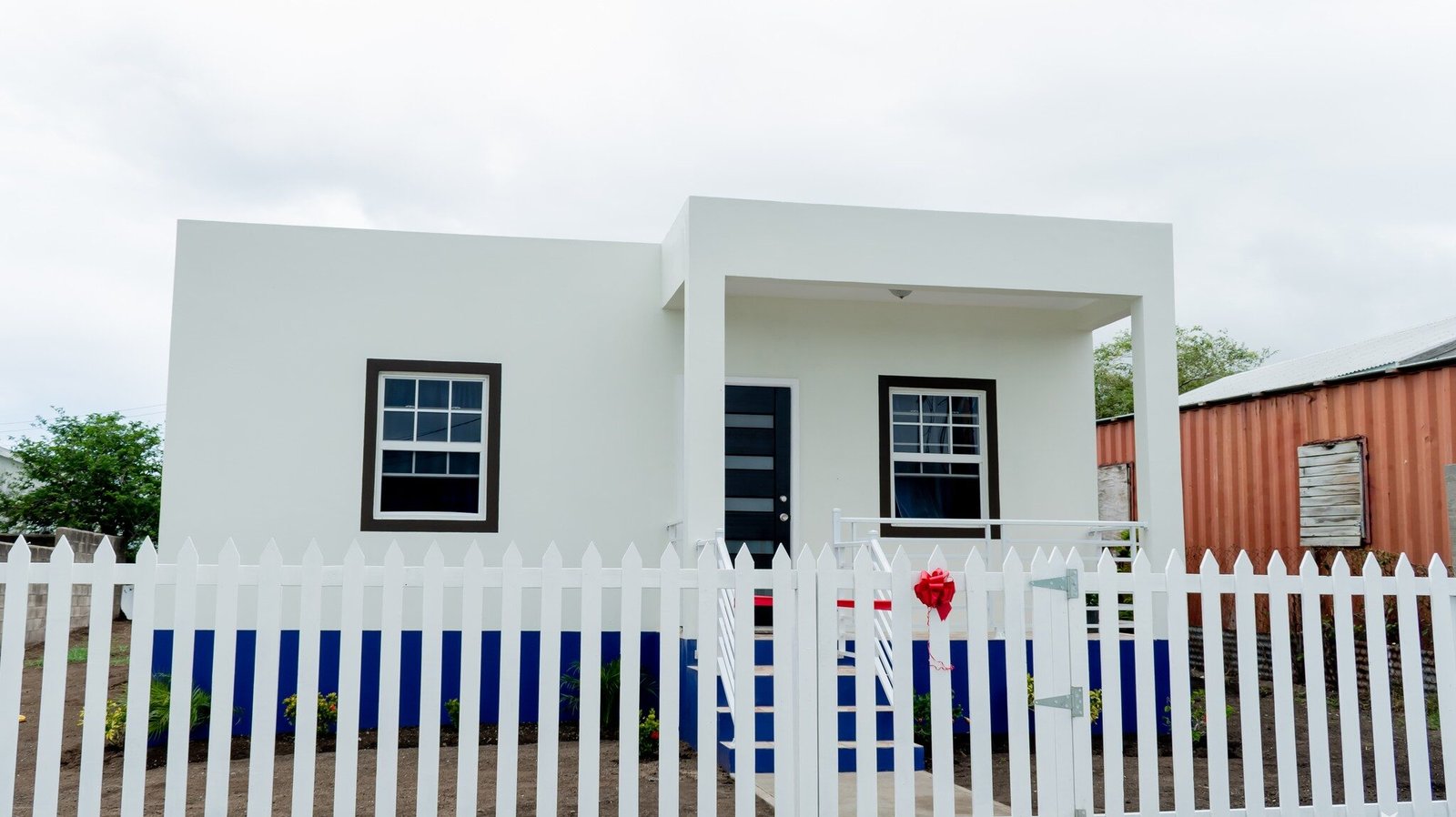 You are currently viewing Two women the recipients of fully furnished, climate-smart homes in St. Kitts