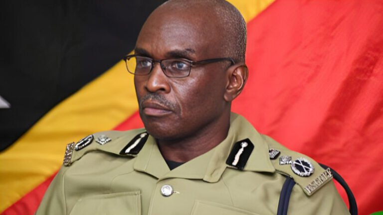 Read more about the article Gun Amnesty period: Top COP issues “stern warning” as “bargaining power is over”