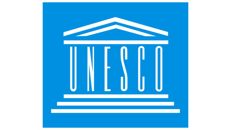 Read more about the article Growing expertise provided by UNESCO in St. Kitts and Nevis highlighted with Minister Hanley