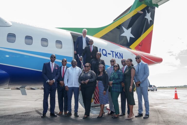 Read more about the article InterCaribbean Airways unveils Branded SKN aircraft