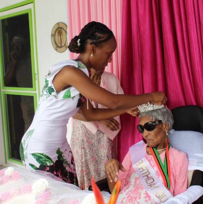 Read more about the article Evelyn Browne is Nevis’ newest centenarian