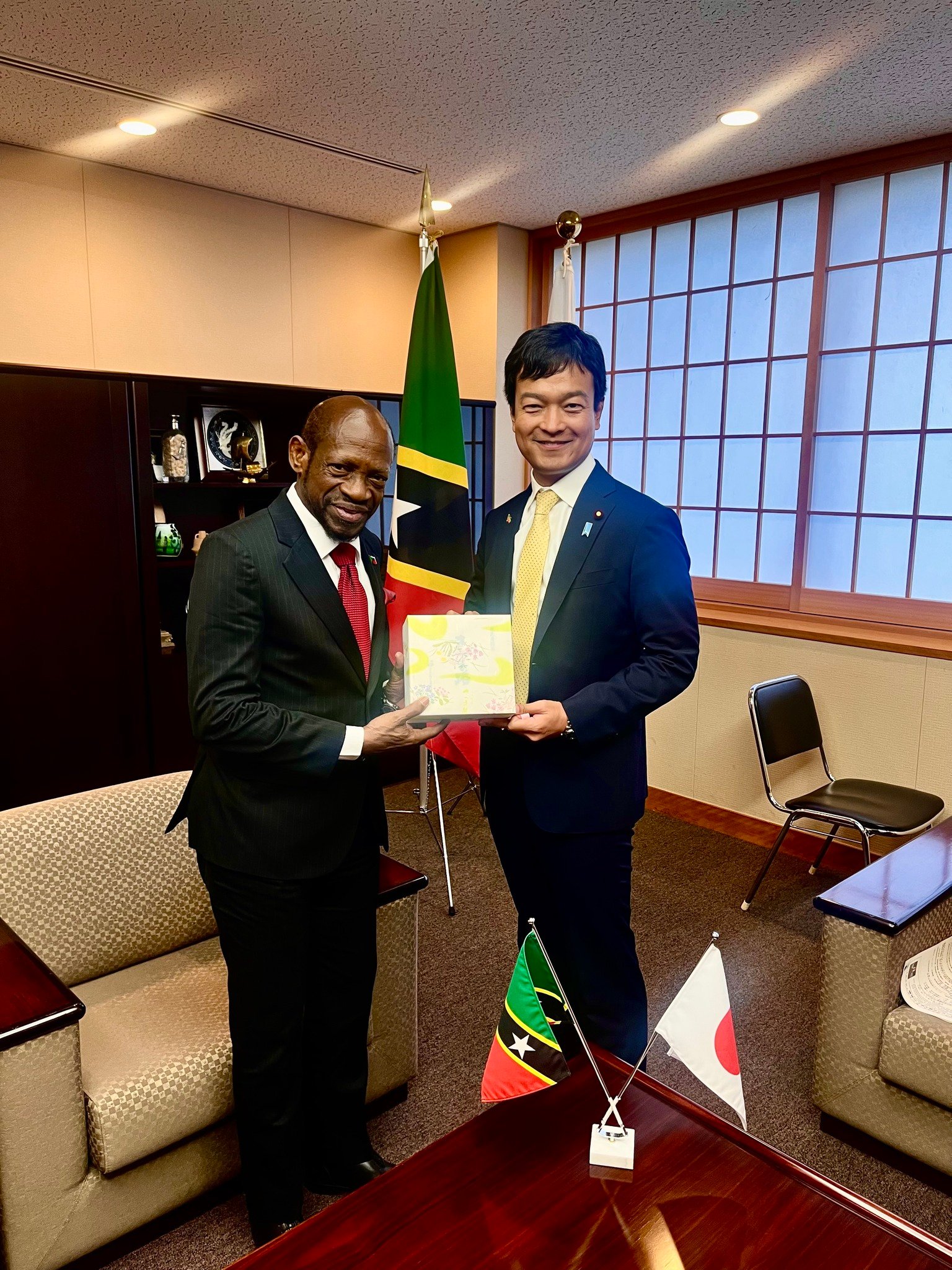 You are currently viewing SKN’s Foreign Minister pays courtesy call on Japan’s Foreign Affairs Minister