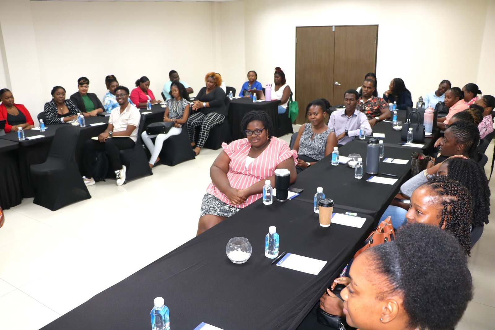 You are currently viewing Young Nevisians Learn Smart Money Skills