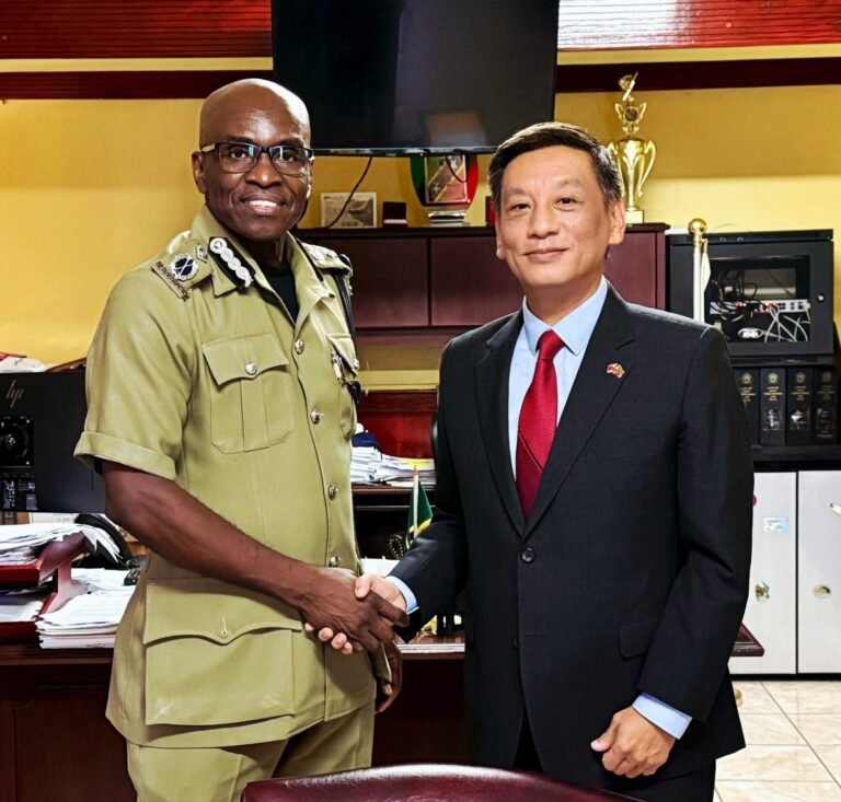Read more about the article Taiwanese Ambassador Pays Courtesy Visit to Police Commissioner James Sutton