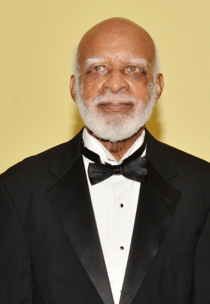 You are currently viewing Federal Government and Leaders recognize passing of Former Governor General