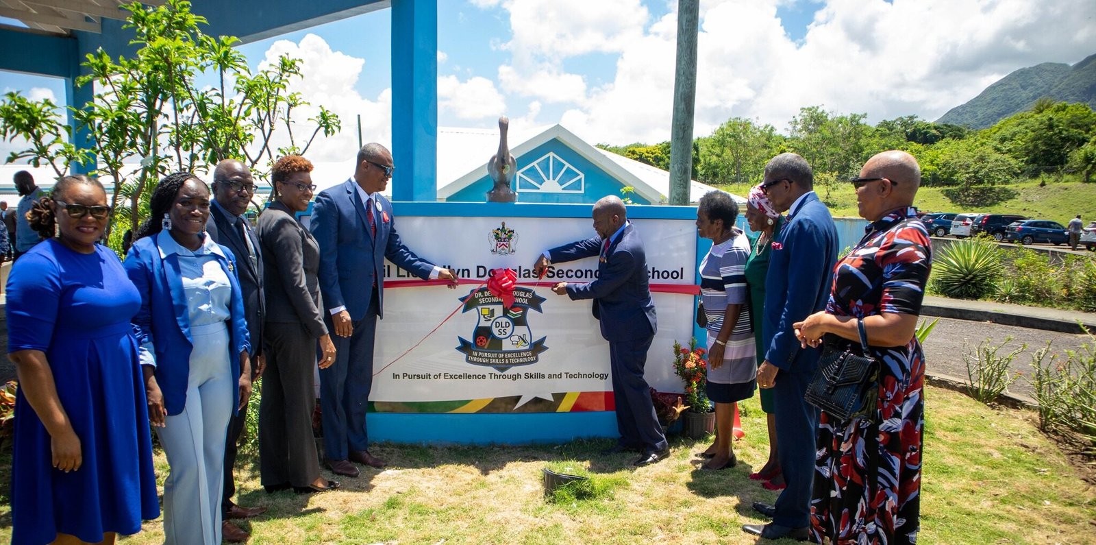 You are currently viewing Saddlers Secondary School Renamed in Honour of Dr. Denzil L. Douglas