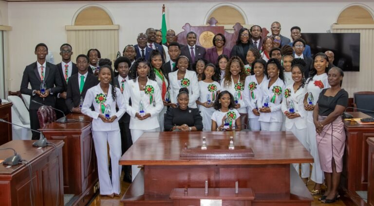 Read more about the article Nation Honors 25 Most Remarkable Teens