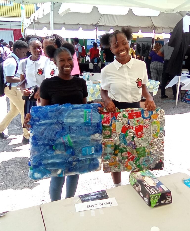 Read more about the article NSWMA Recycling Unit Engages Youth at Nevis Careers Expo