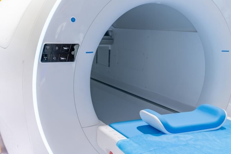 Read more about the article MRI Centre “is 95 to 98 % complete”, says Press Secretary Liburd