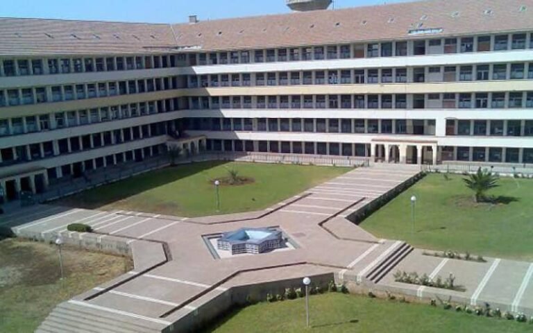 Read more about the article Morocco Offers 30 Scholarships to Students from St. Kitts and Nevis for 2026/2027 Academic Year